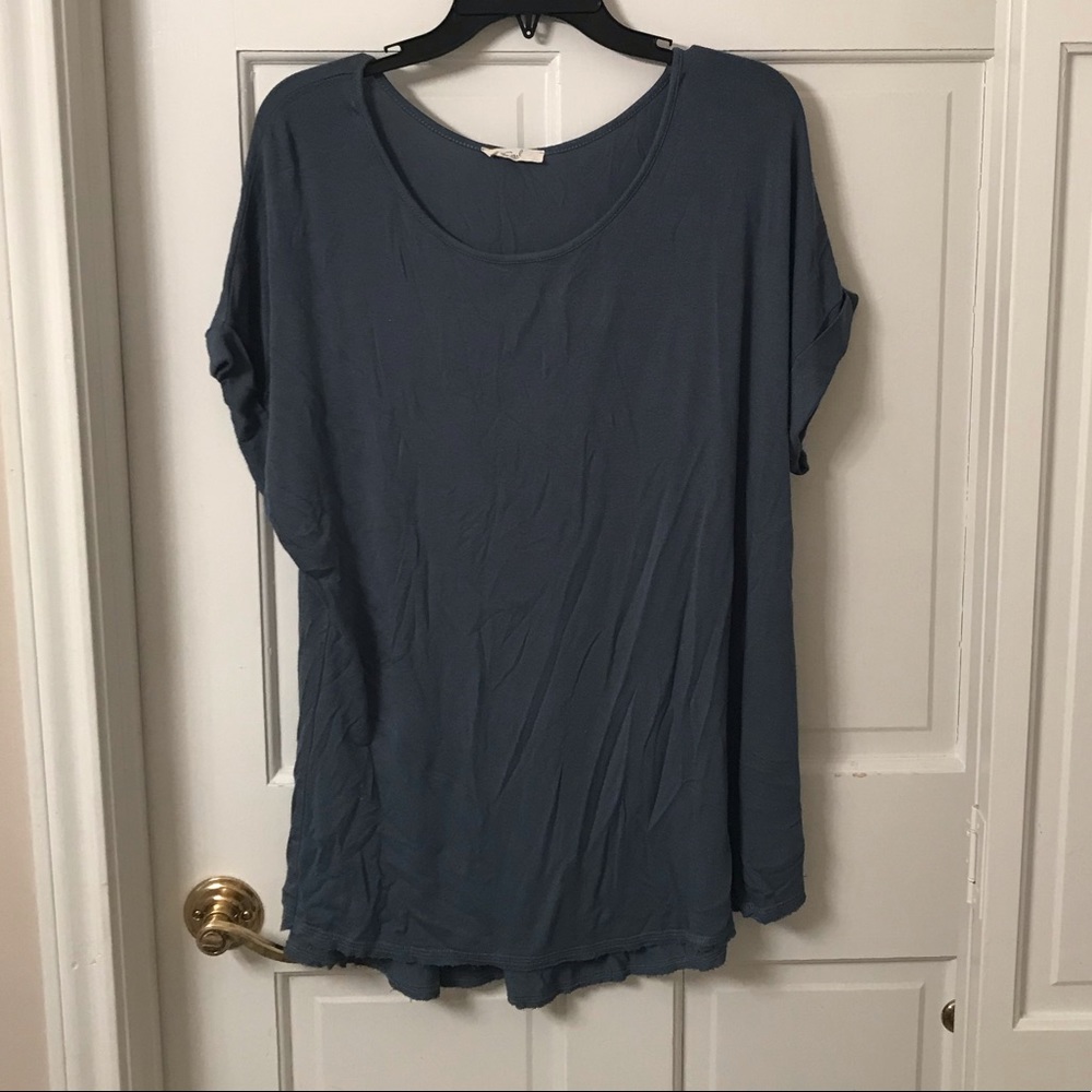Easel by Los Angeles blouse